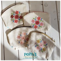 Несесер за дамски принадлежности с бродерия шевица Несесер за дамски принадлежности с бродерия шевица