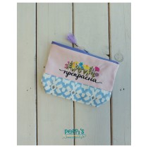 Дамски несесер с персонализирана бродерия – подарък с лично послание и нежност