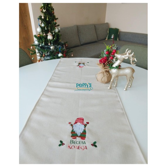 Ръчно изработени коледни тишлайфери с бродерия и персонален надпис