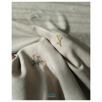 Покривка за маса с бродерия на цветя – ръчно изработена елегантна покривка